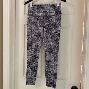 Lululemon leggings - 24.5 inches long